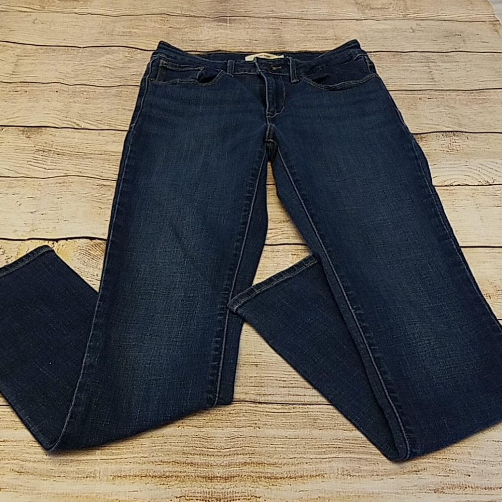 Levis Mid Rise Skinny 4
